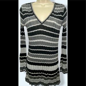 Say What Women’s V-Neck Striped Sweater S Gray Black Silver Hip Length Long Slvs